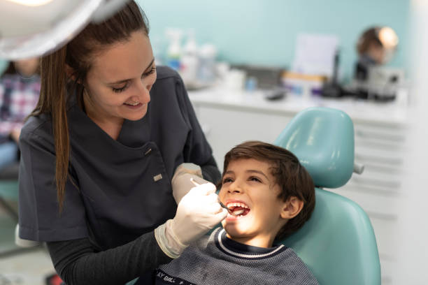 Best Cracked Tooth Emergency Dentist  in Farmersburg, IN